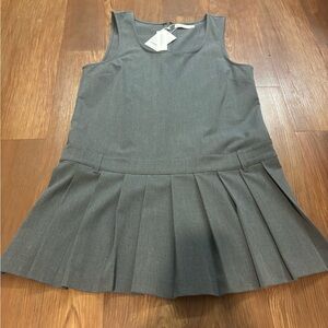 Gray Sleeveless Pleated Dress